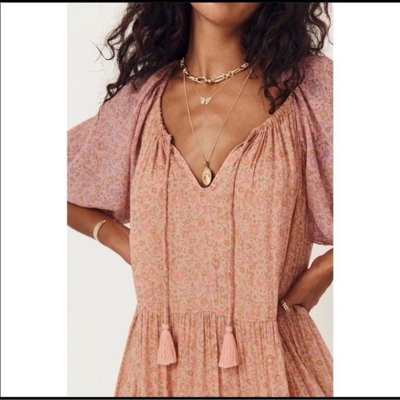 Spell & The Gypsy - Rae Gown Peach - Picture 5 of 16